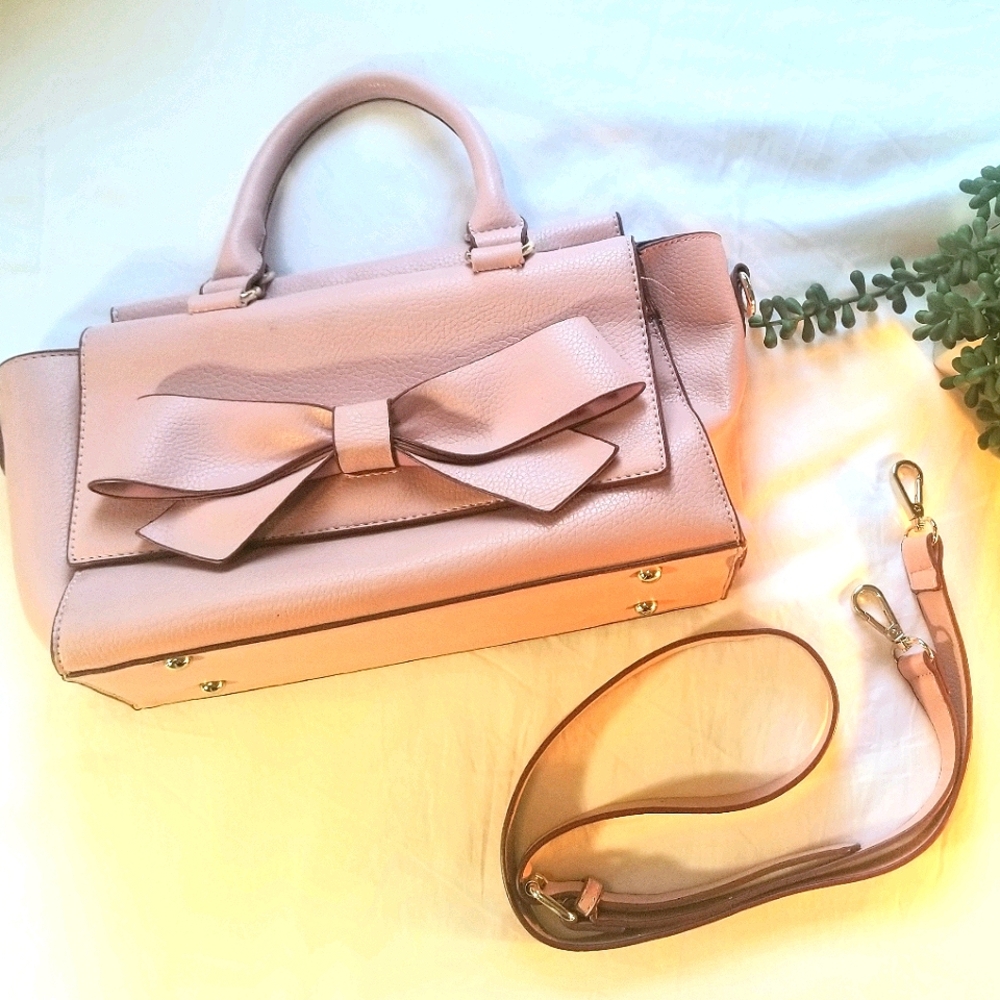 Charming Charlie Light Pink Purse